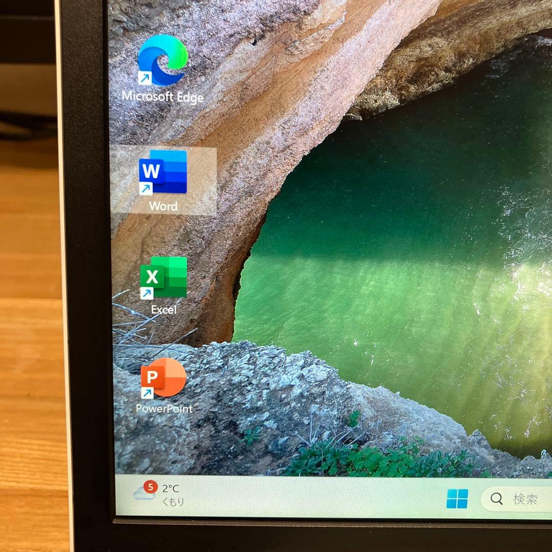 富士通　LIFEBOOK SH75/M HDD1TB i5