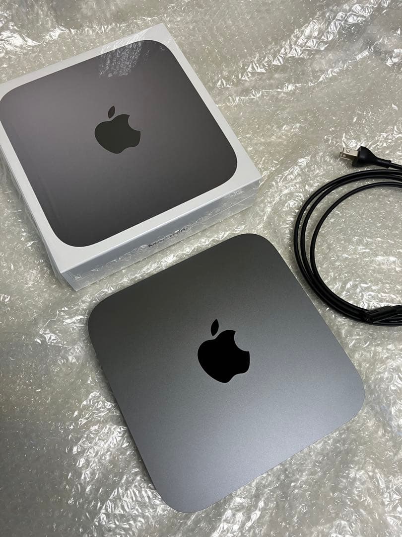 ミニPC Mac mini 2018 core i3/8GB/SSD 256GB