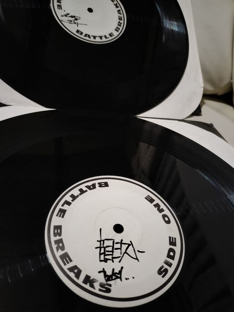 【激レア】韻シスト BASI サッコン サイン入り レコード 貴重品