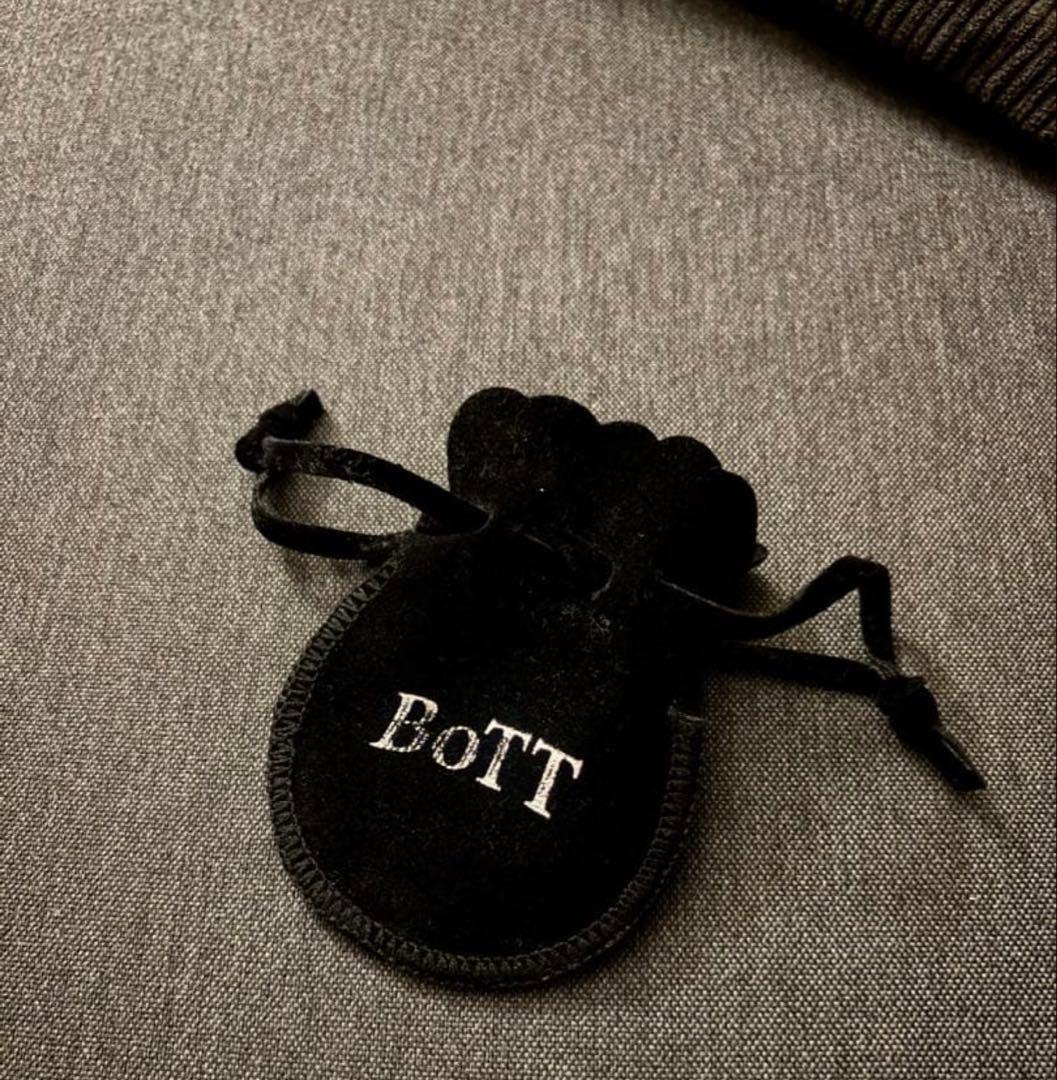 BoTT TYPO NECKLACE / ボット ネックレス