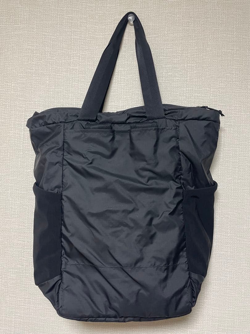 パタゴニア Ultralight Black Hole Tote Pack