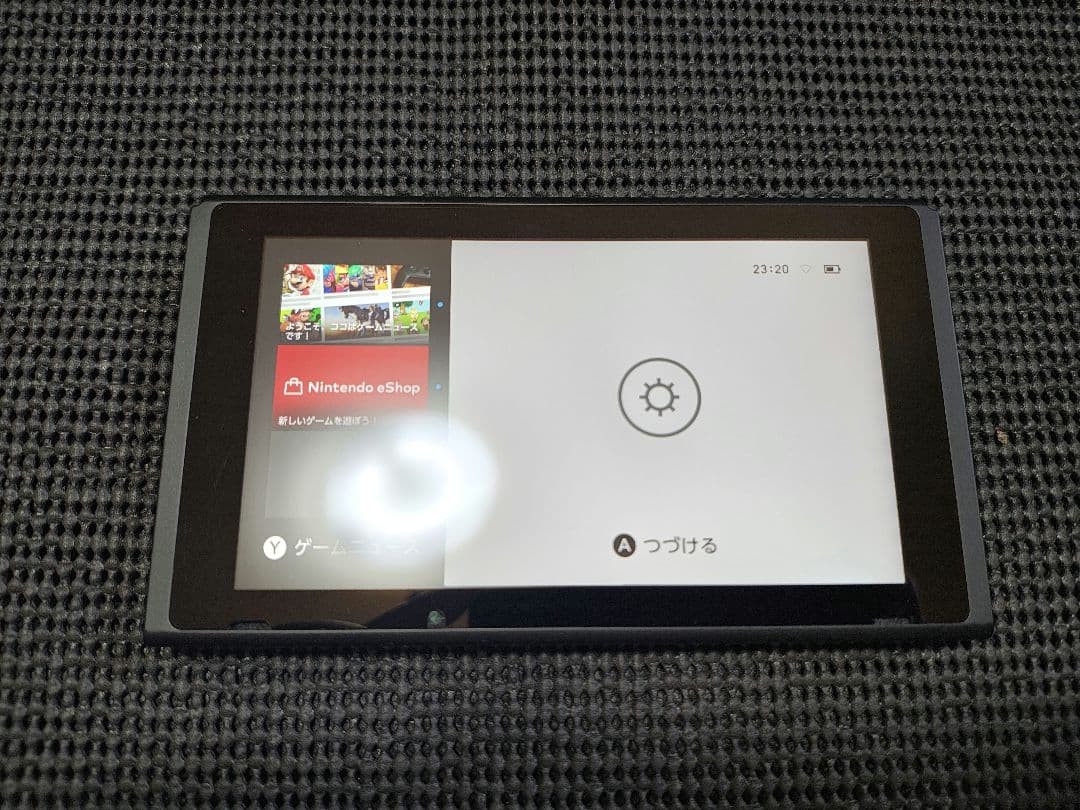 美品　NintendoSwitch　ニンテンドースイッチ　本体　2024年製