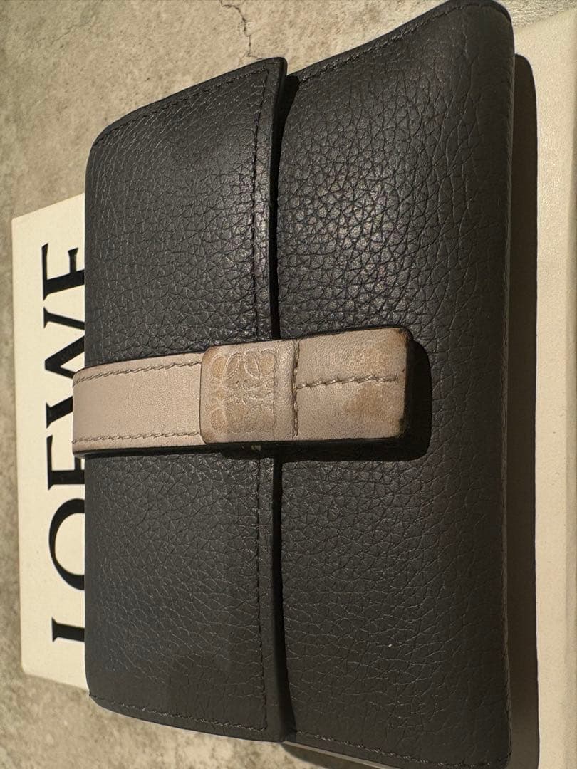 LOEWE 三つ折り財布 グレー