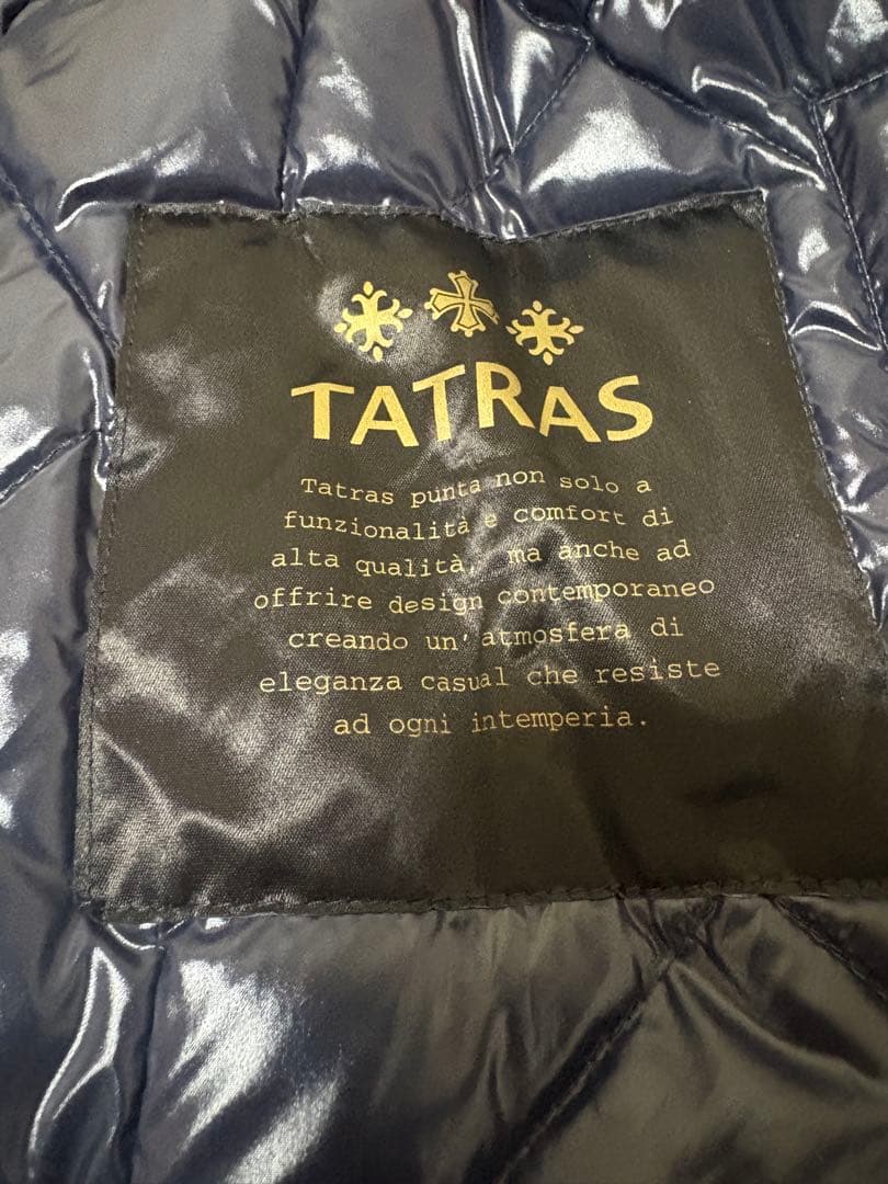 TATRAS ネイビー トレンチコート　インナーダウン付き