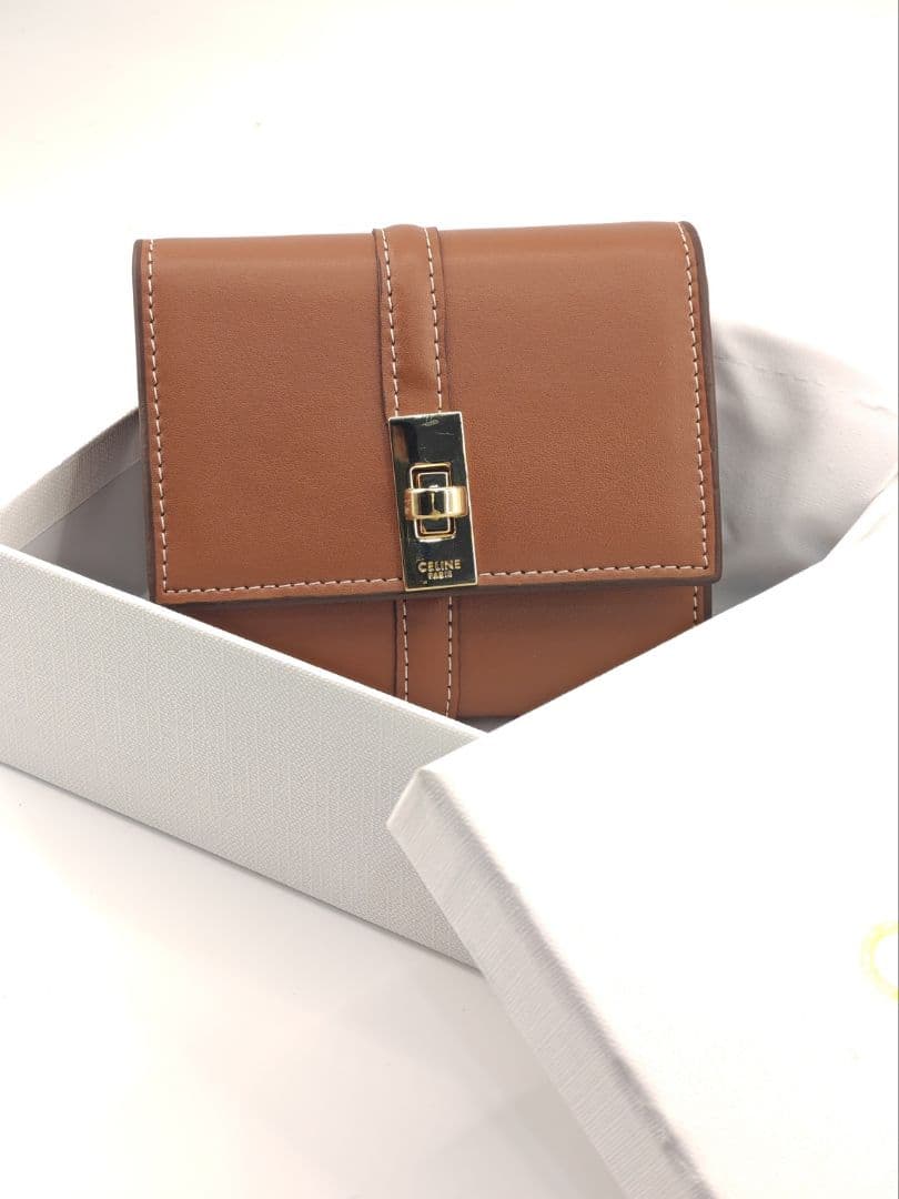 CELINE 三つ折り財布 ブラウン トリオンフ金具　美品