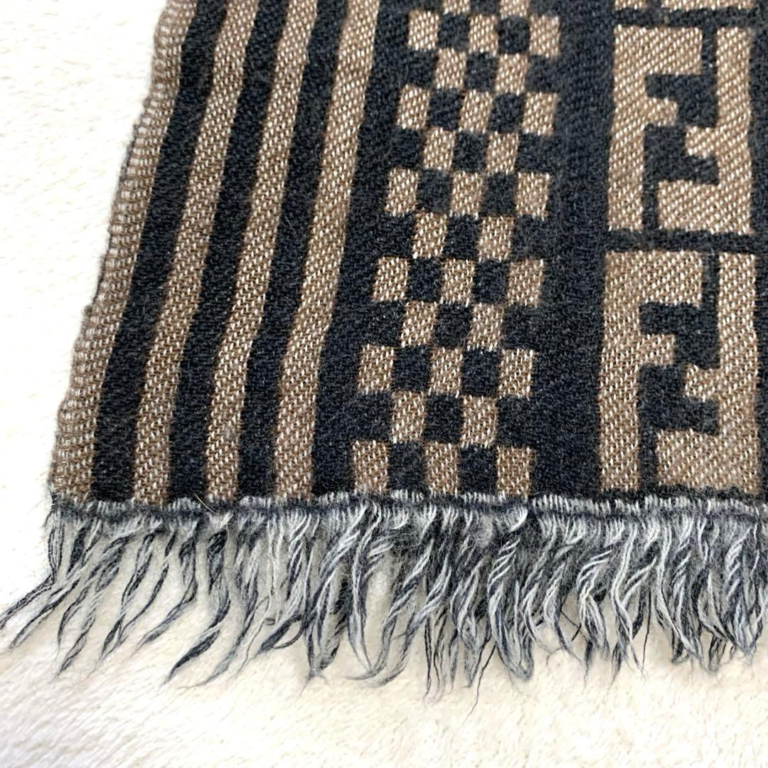 FENDI フェンディ　ウールマフラー　ズッカ柄　黒茶　男女兼用