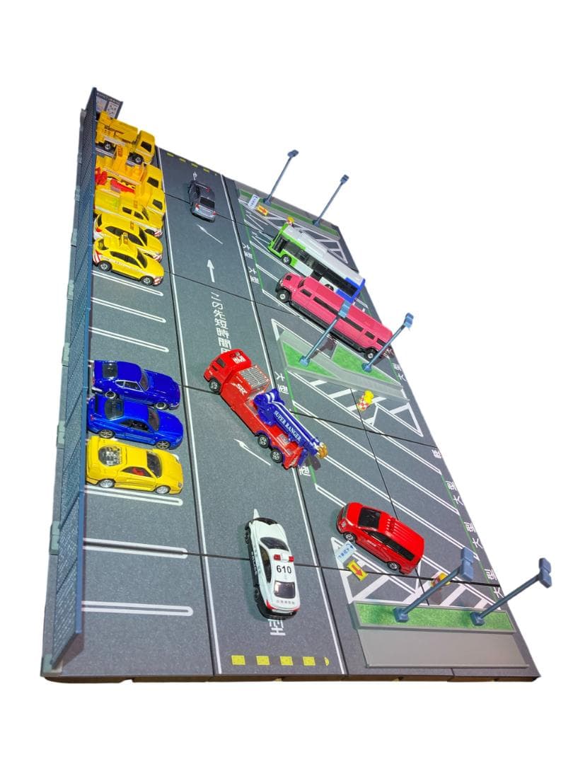 ミニカージオラマ 1:64 基本パーキングエリアセット