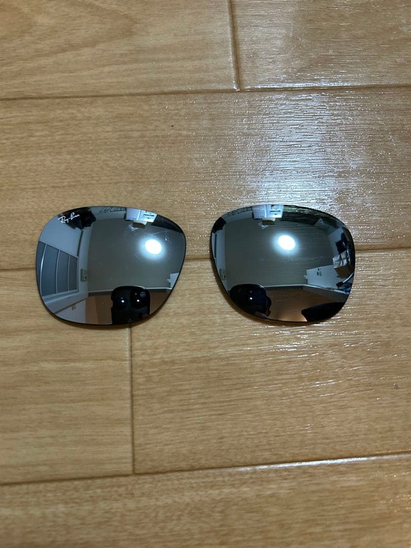 Ray-Ban RB4260D サングラス