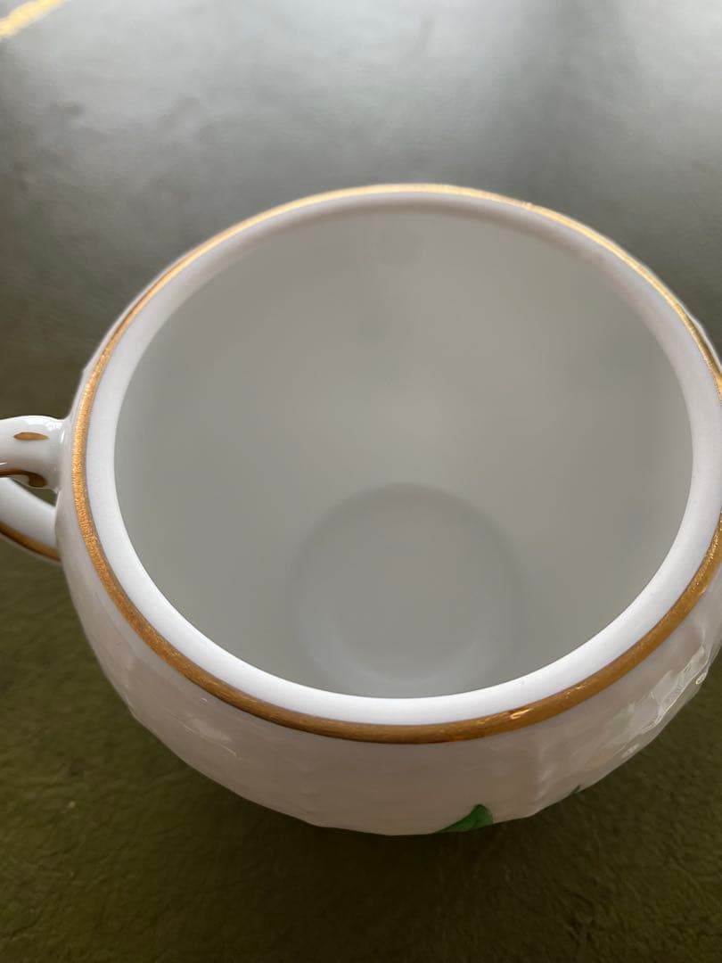 HEREND 蓋付きカップ２客