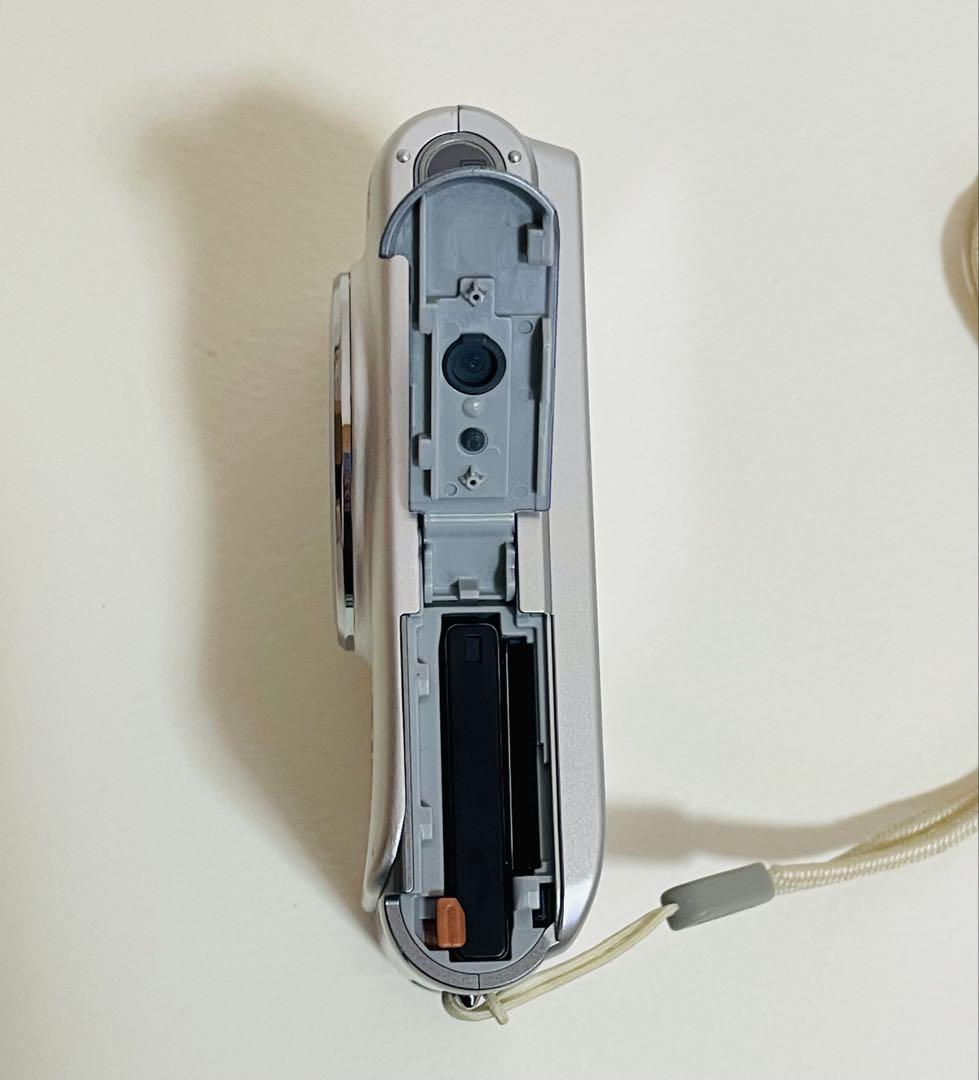 Canon コンパクトデジタルカメラPowershot A3100IS シルバー