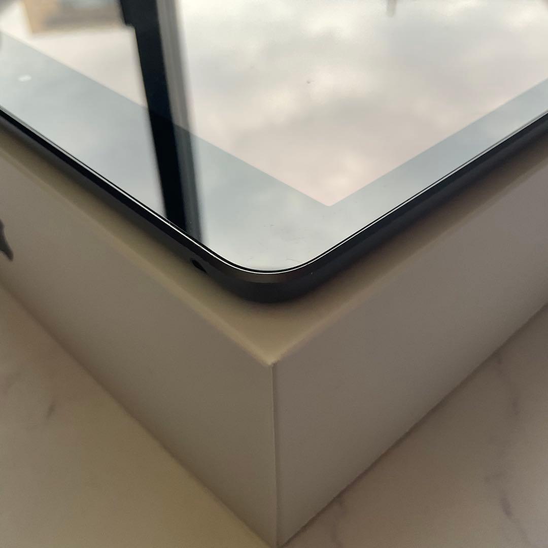【美品】Apple iPad 第7世代 Wi-Fi 32GB