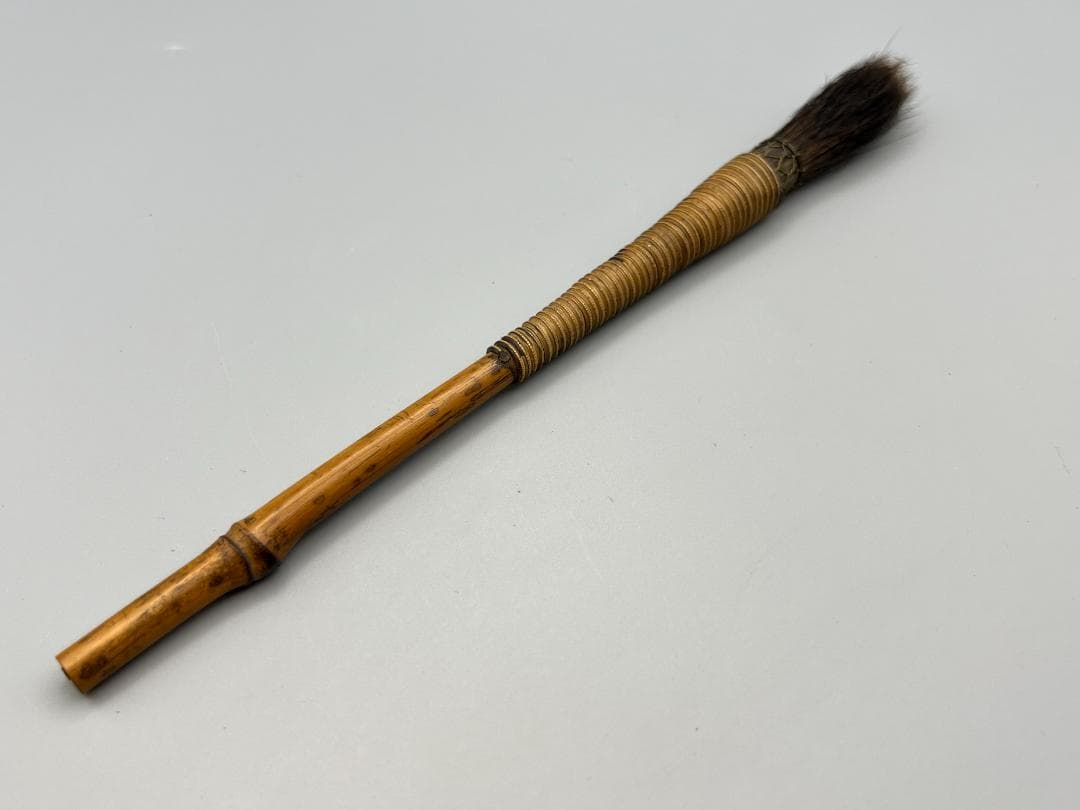 木製　キセル入れ　根付２点　 筆１本　書道　合計４点 細密細工 重量約75g