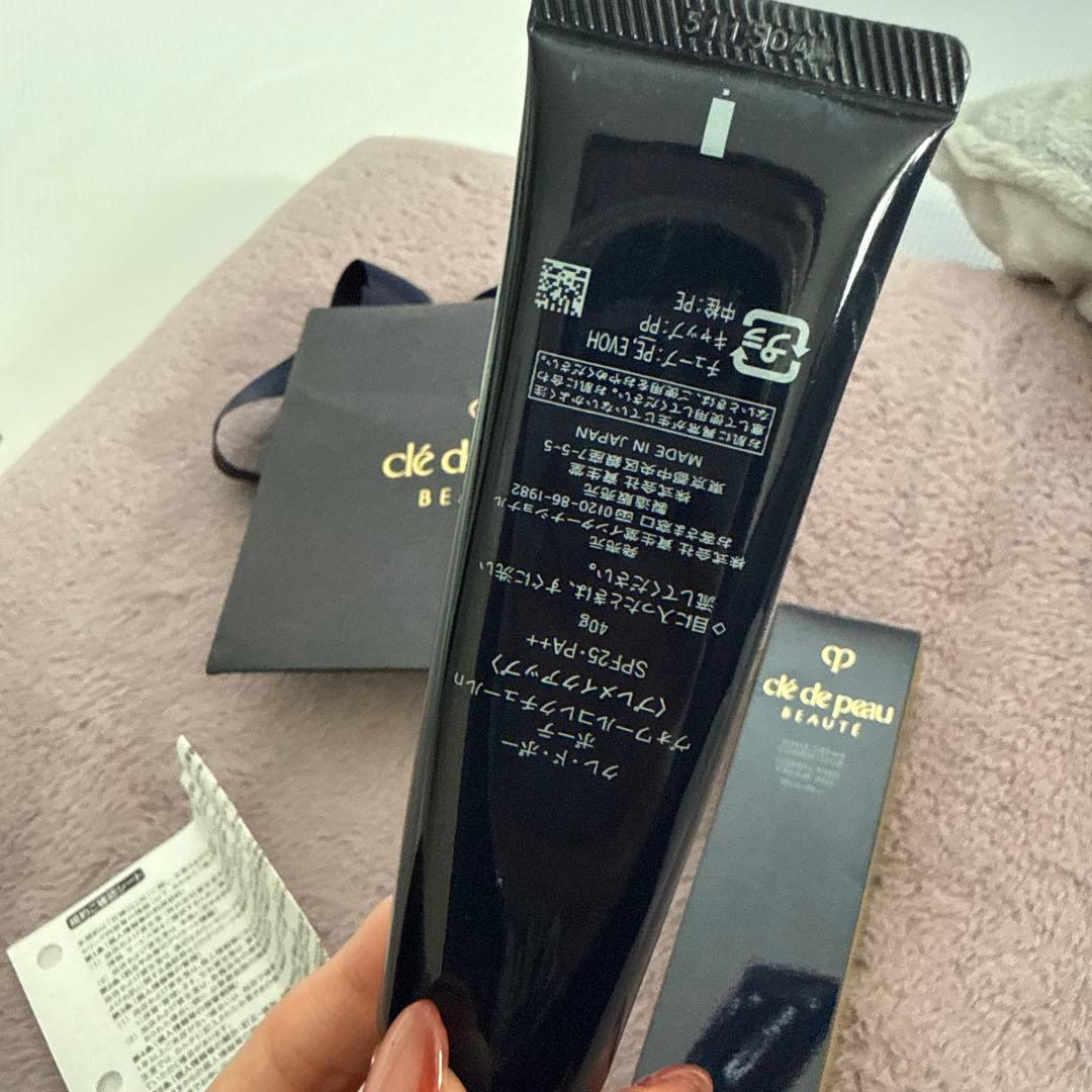 【美品】クレ・ド・ポー ボーテ ヴォワールコレクチュールn 40g