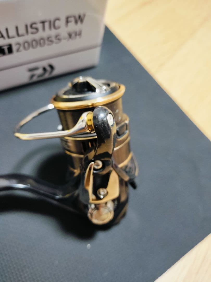 ダイワ　バリスティックFW 2000SS-XH