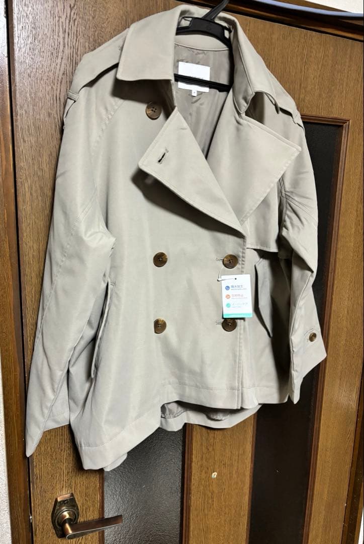 新品　アメリカンホリック ショートトレンチコート　春コート　ライトカーキ　M