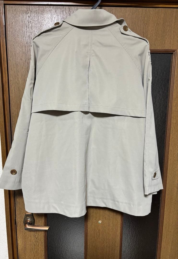 新品　アメリカンホリック ショートトレンチコート　春コート　ライトカーキ　M