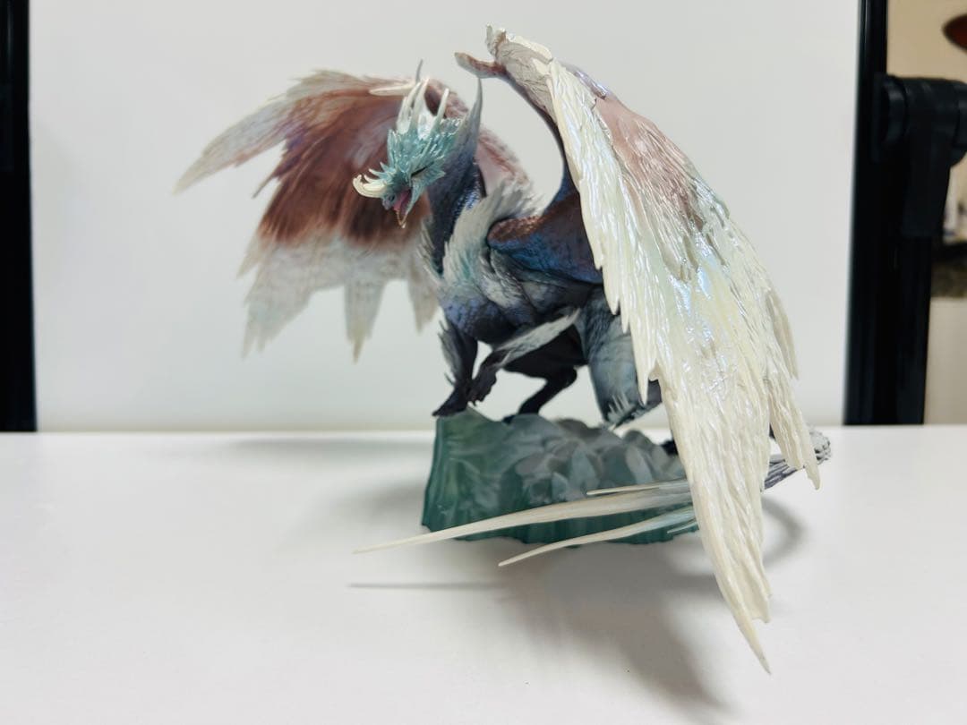 ✳︎12/16 23時まで出品✳︎モンスターハンター イヴェルカーナ　一番くじA賞