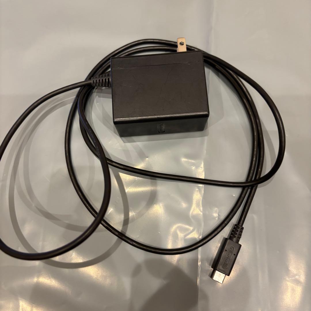 ニンテンドースイッチ　有機EL 中古