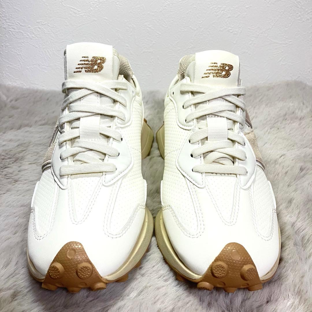 ★極美品★ニューバランス レディース ゴルフシューズ 327 スパイクレス NB