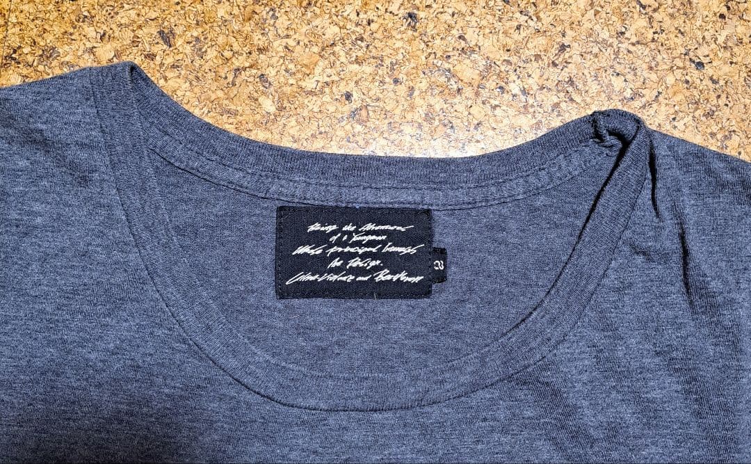 ultra-violence×ジョジョの奇妙な冒険 Tシャツ エボニーデビル