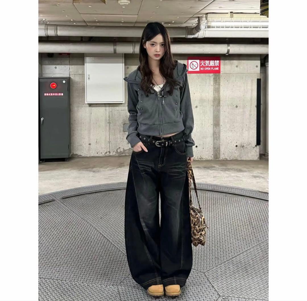 TRIFLE ボリュームカーブシルエットワイドデニムパンツ