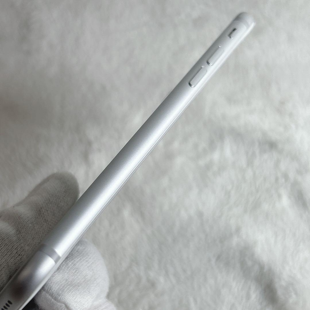 ✨美品✨iPhone7 シルバー　32GB 最大容量83%