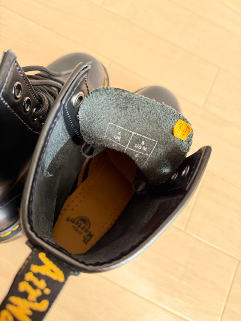 Dr. Martens 1460 ブラック 8ホール UK4 23cm