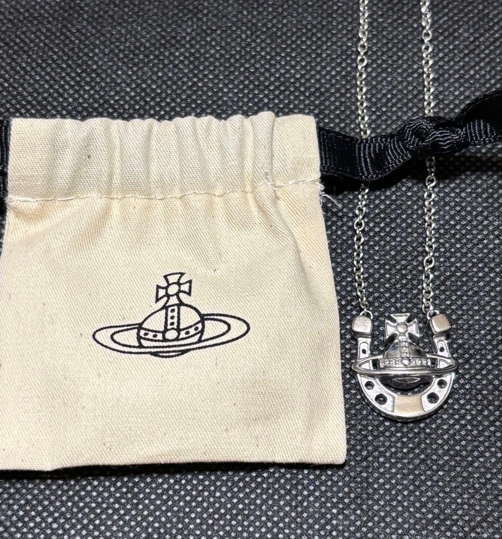 Vivienne Westwood ホースシュー型 ネックレス