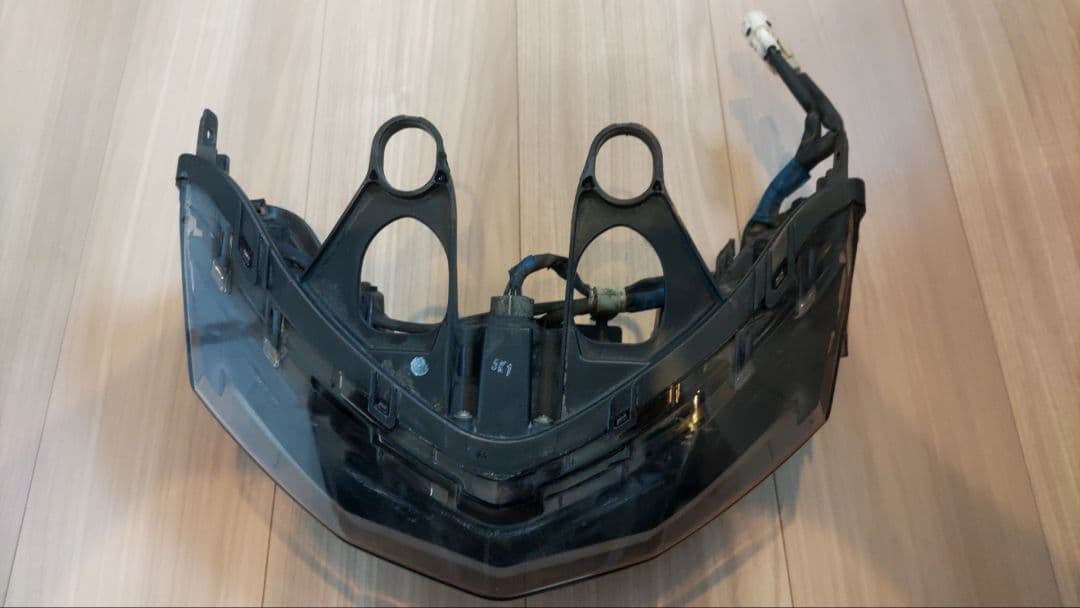 シグナスX　４型純正テールランプ