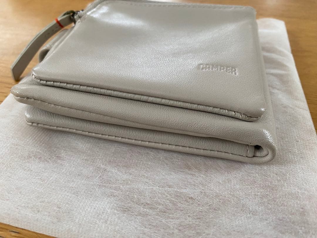 美品 カンペール CAMPER ソフトレザー財布 サンドグレー