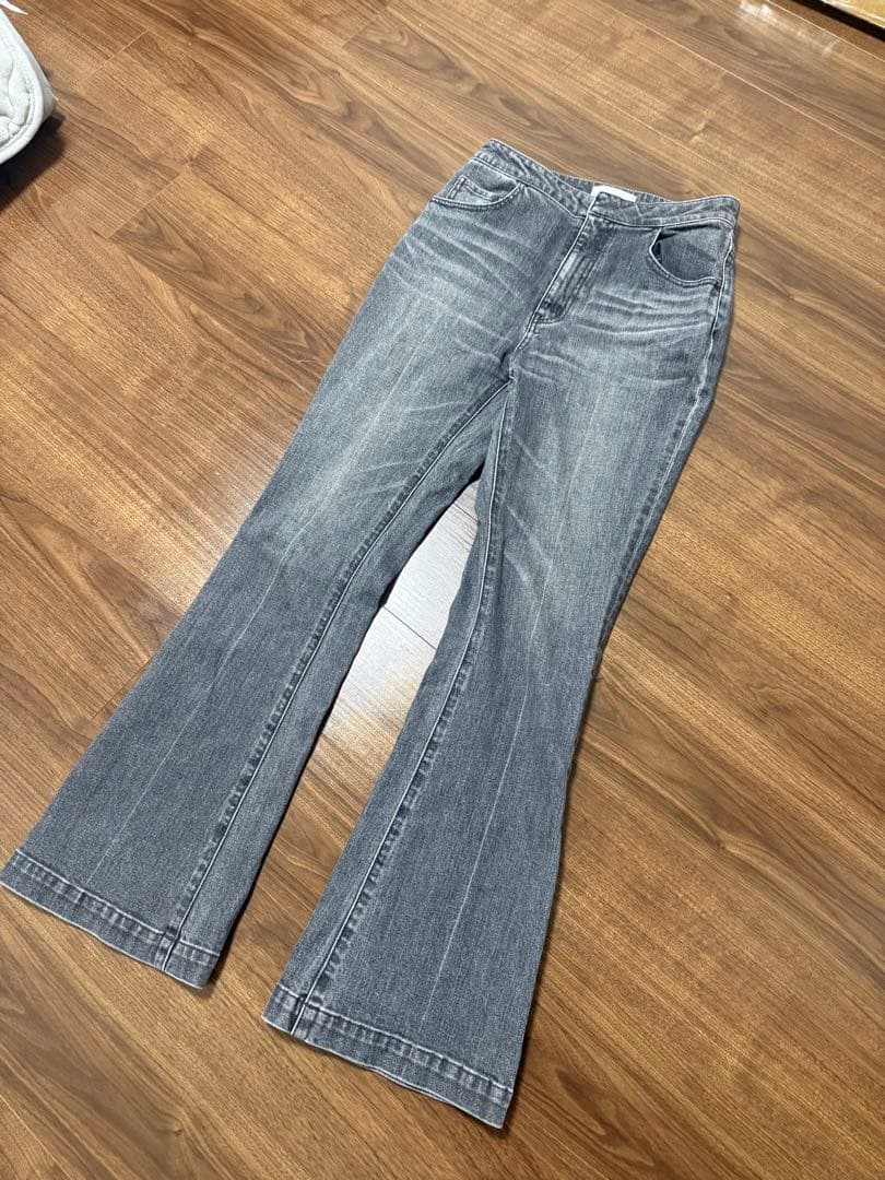 CELFORD セルフォード　ハイウエストフレアデニムパンツ