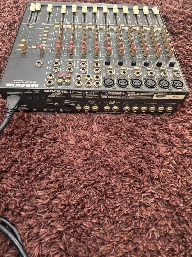 MACKIE 1402-VLZ 14チャンネルミキサー　 ジャンク品