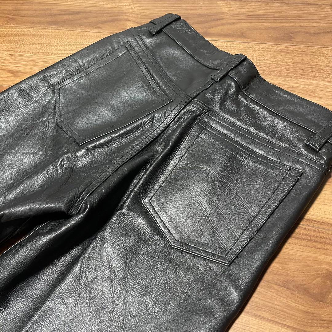 本革　レザーパンツ　レザー　ブラック　ストレート　32