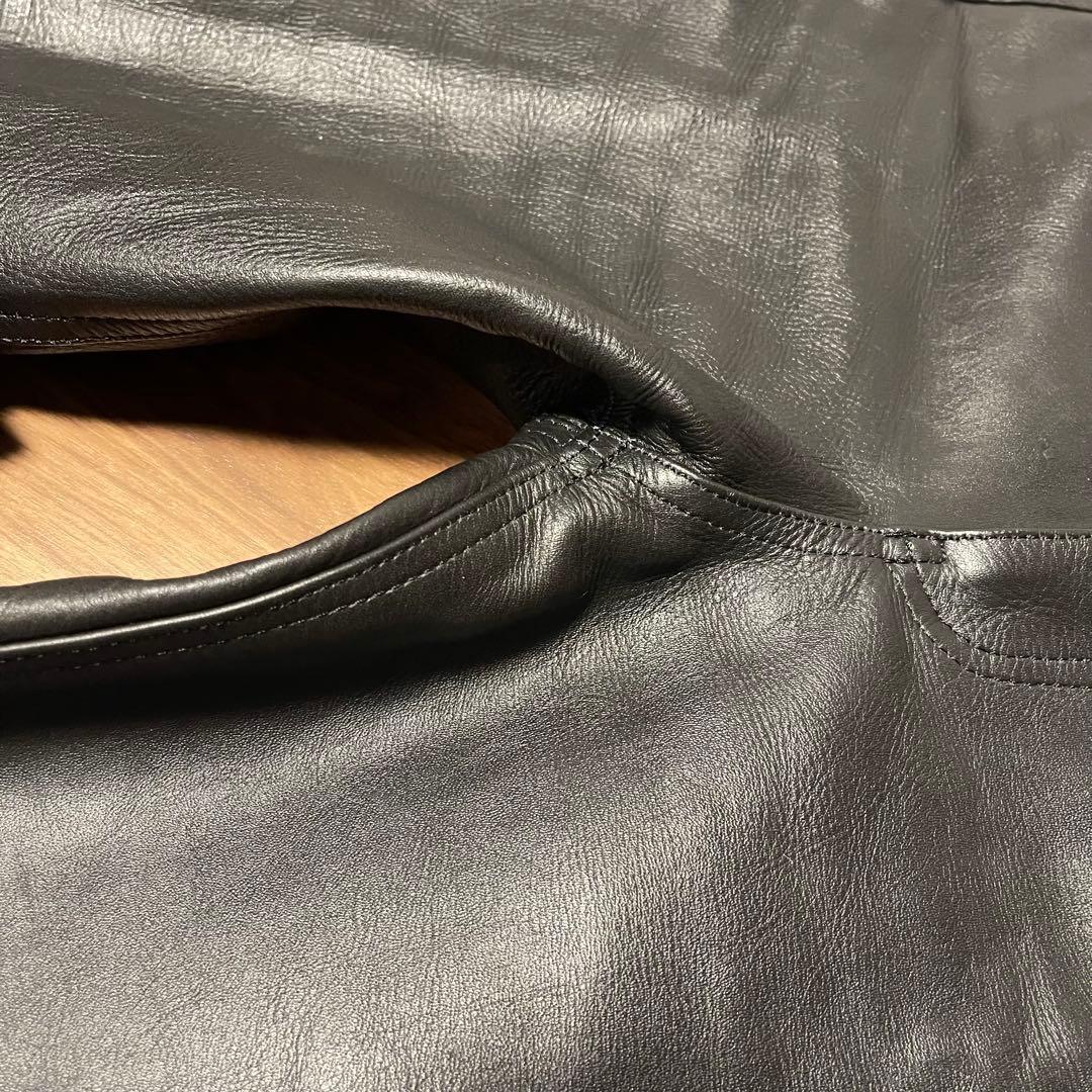 本革　レザーパンツ　レザー　ブラック　ストレート　32