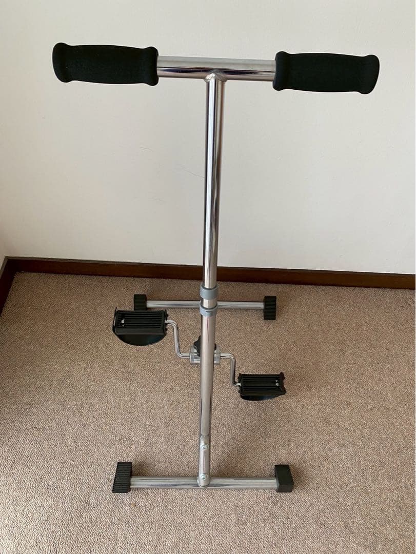 【美品】座って自転車運動　健康器具　エアロバイク　運動　椅子　健康　座って出来る