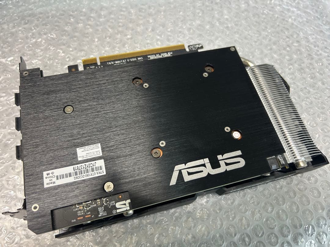 ASUS STRIX-GTX1060-DC2O6G グラフィックボード