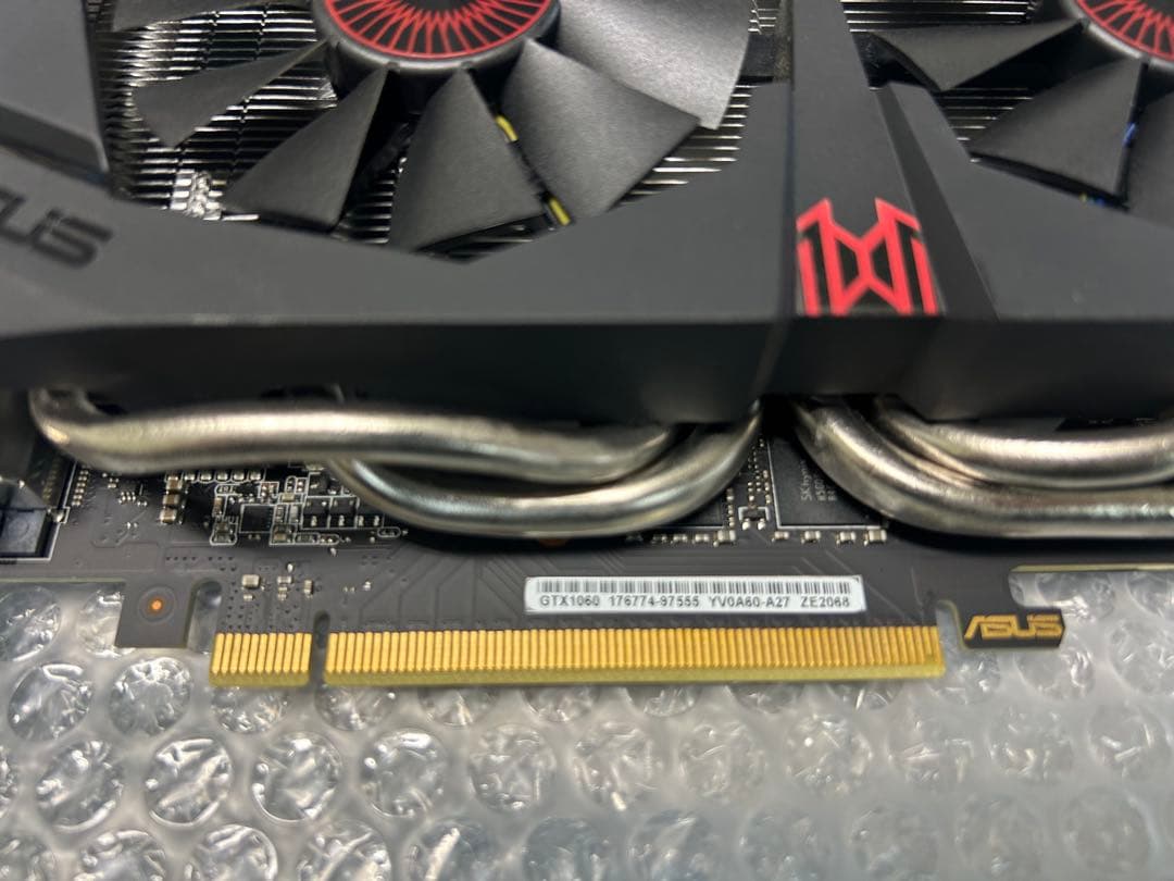 ASUS STRIX-GTX1060-DC2O6G グラフィックボード
