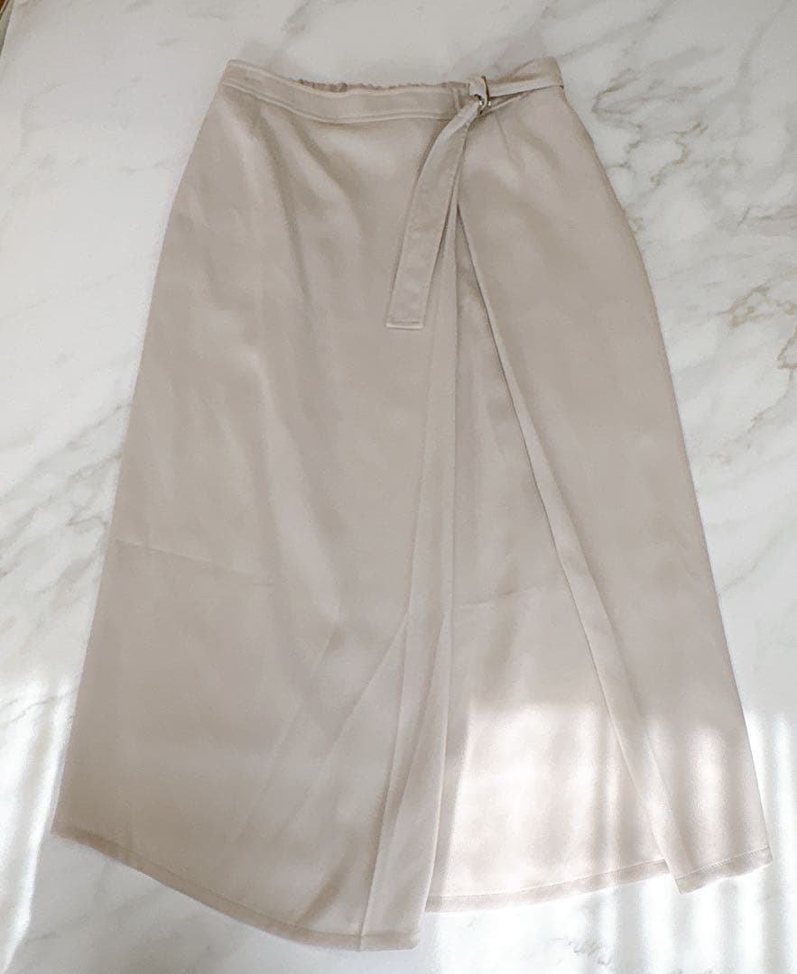 レディース服　まとめ売り　9点　トップス　ロングスカート　神シルエット入り♡