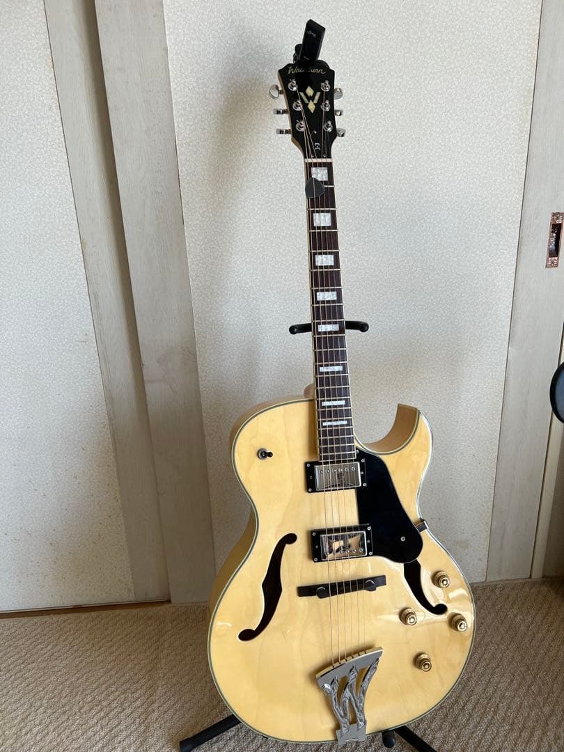 Washburn フルアコギター