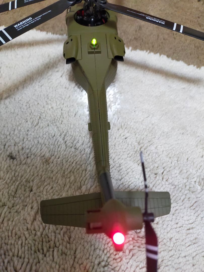 ラジコンヘリ　Xk-k170 Black hawk