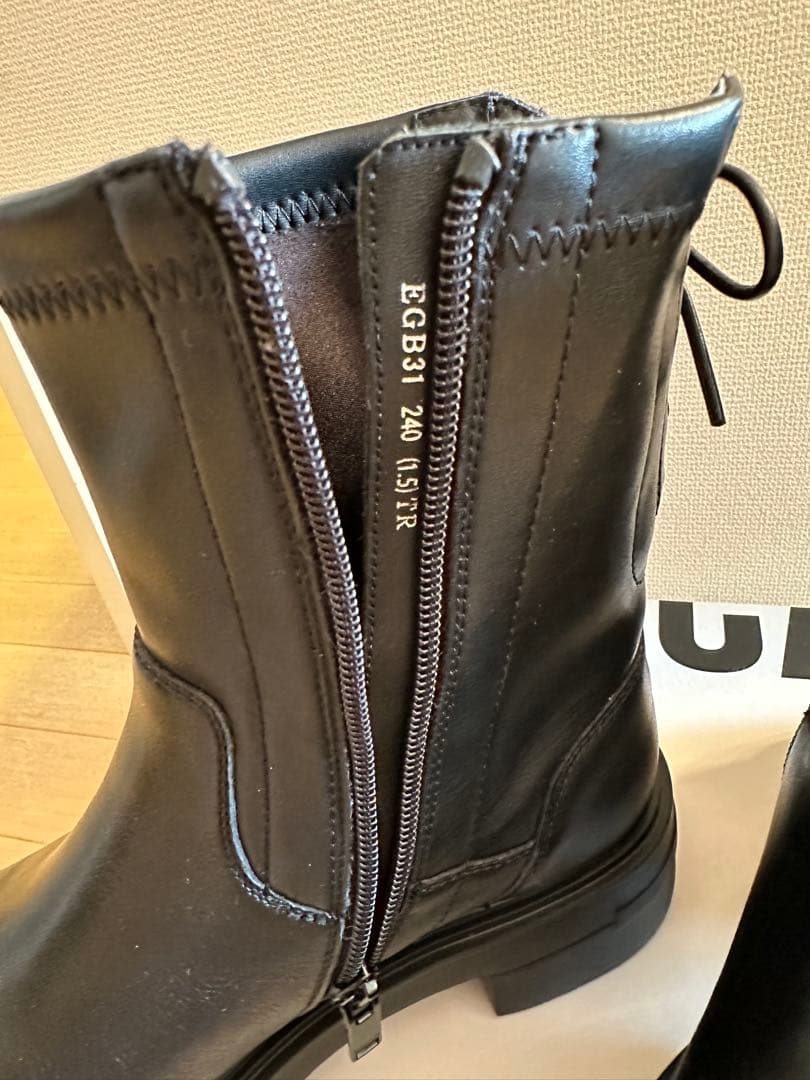 STACCATO スタッカート　ブーツ　バックレース　黒　24㎝