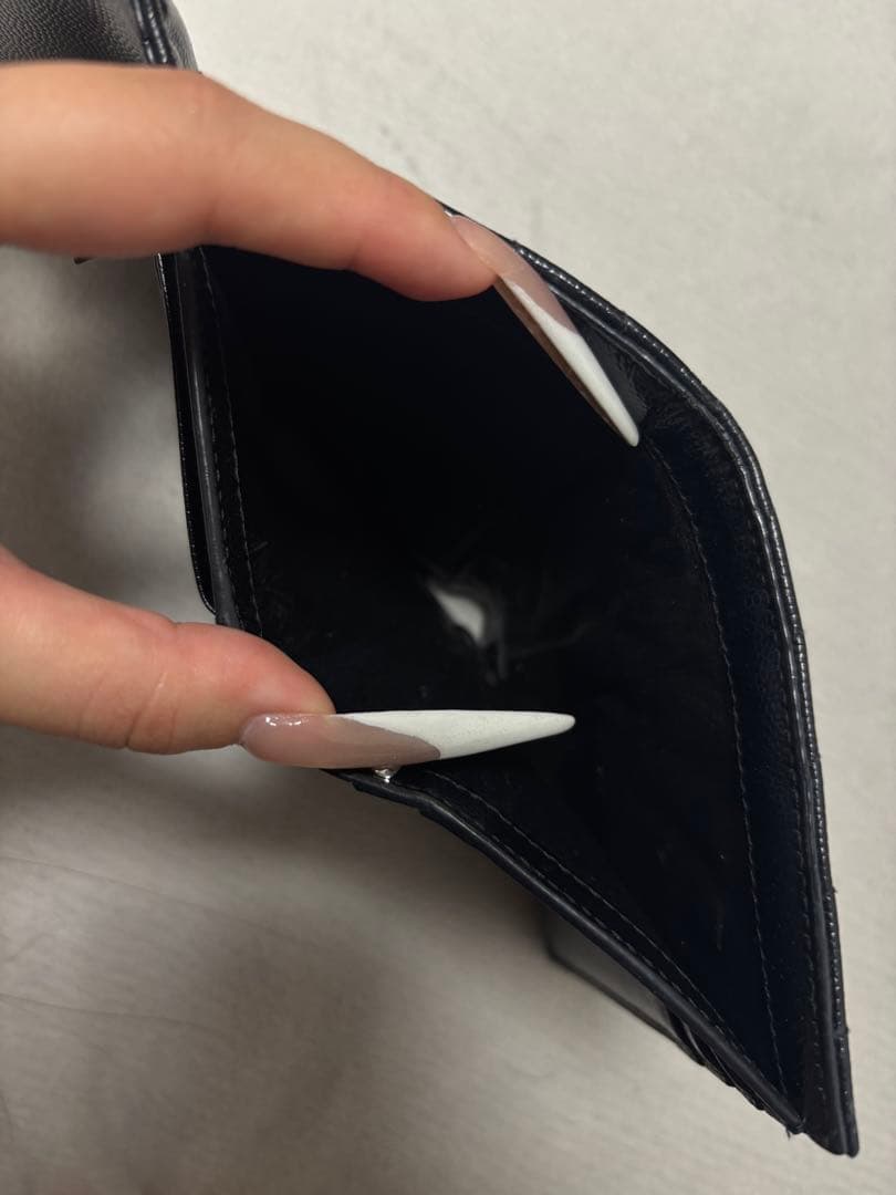 Saint Laurent YSL カサンドラ マルチフォールド ウォレット