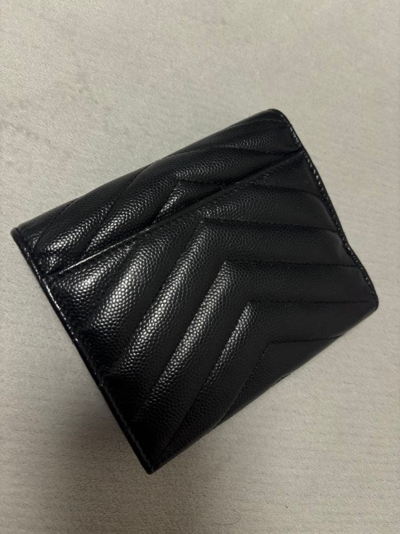Saint Laurent YSL カサンドラ マルチフォールド ウォレット