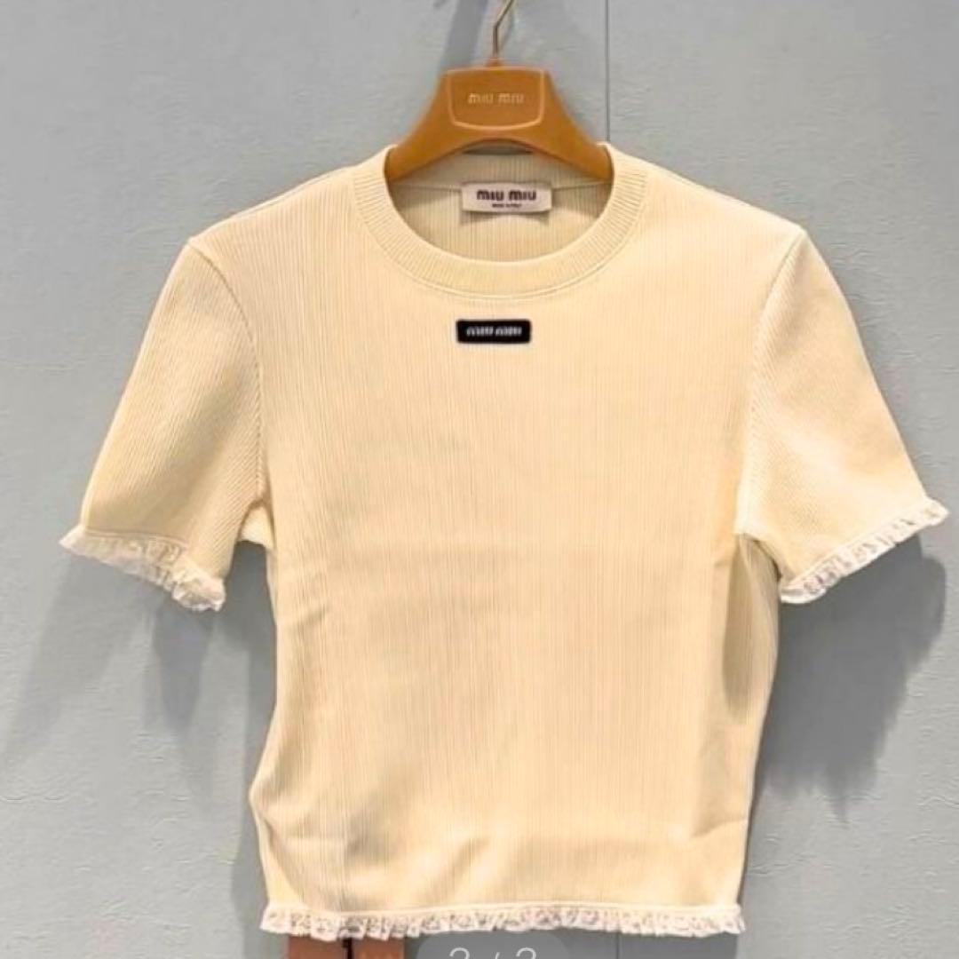 MIU MIU ミュウミュウ クリーム色 XS 半袖Tシャツ　美品