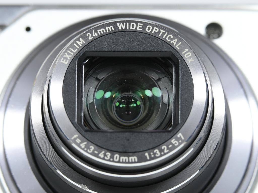 カシオ　CASIO EXILIM EX-H15 シルバー