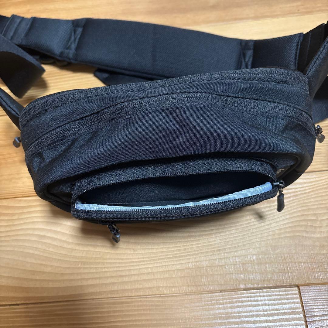POMULU ヒップシート ショルダーバッグ 抱っこ紐 2WAY ブラック
