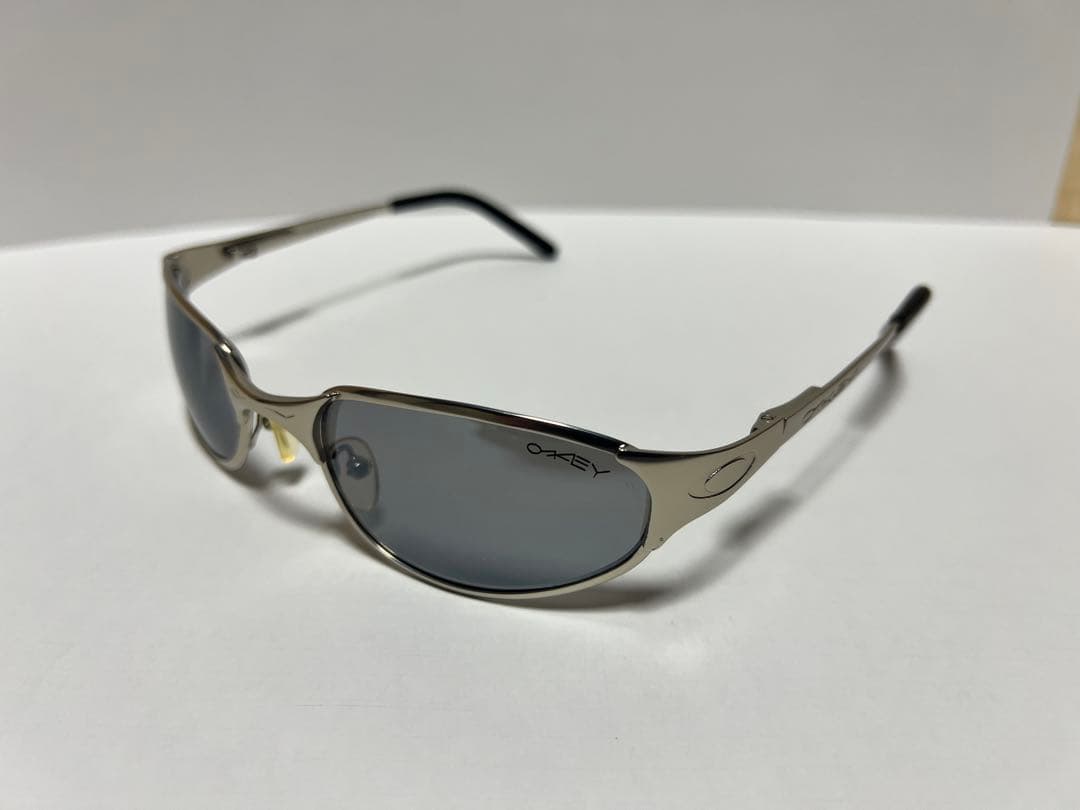 90s Oakley スポーツサングラス シルバー ヴィンテージ