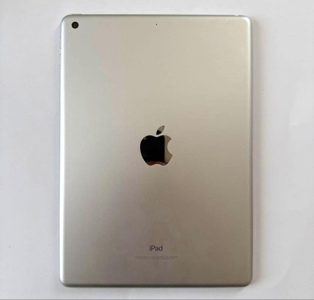 【本体+付属品】iPad 第6世代 32GB Wi-Fiモデル シルバー