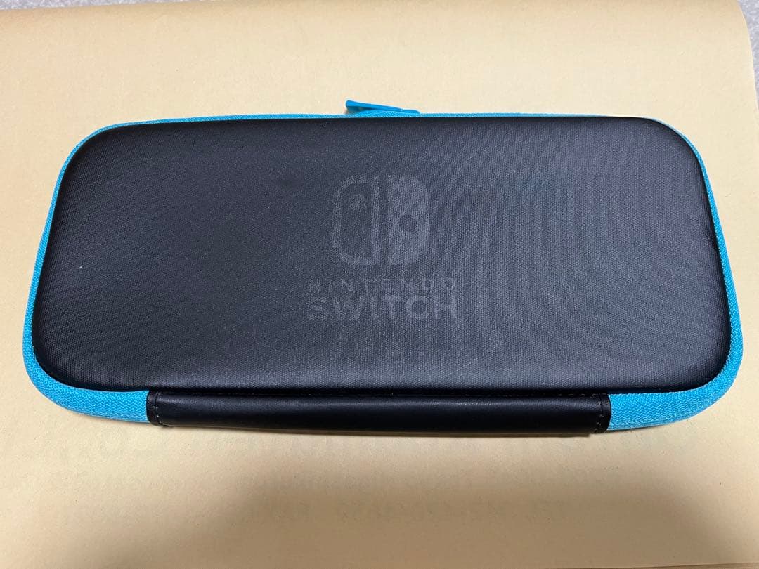 【美品】Nintendo Switch 本体【Joy-Conなし】