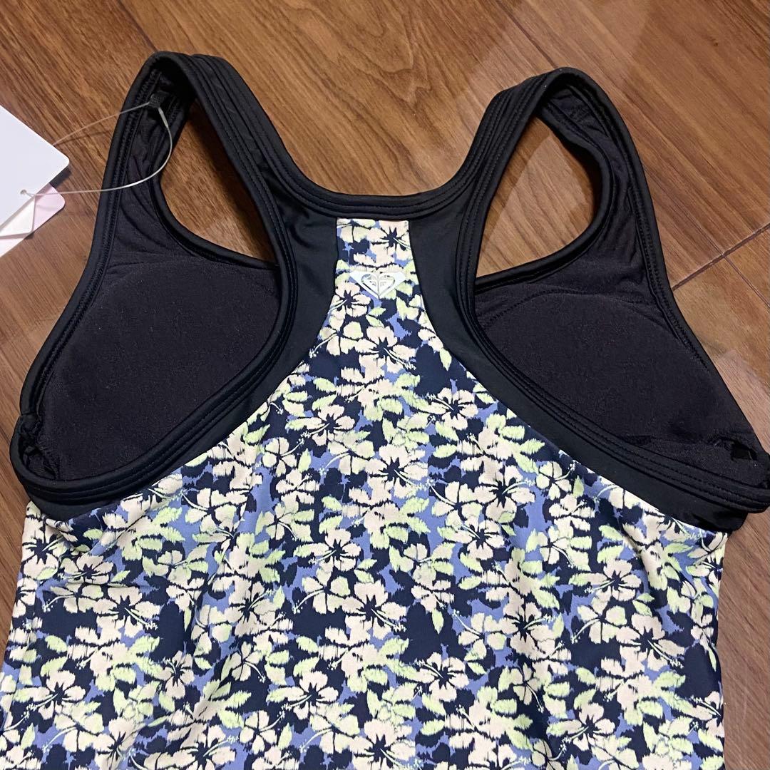 新品★ロキシー　Roxy タンキニ水着　S　セパレート水着